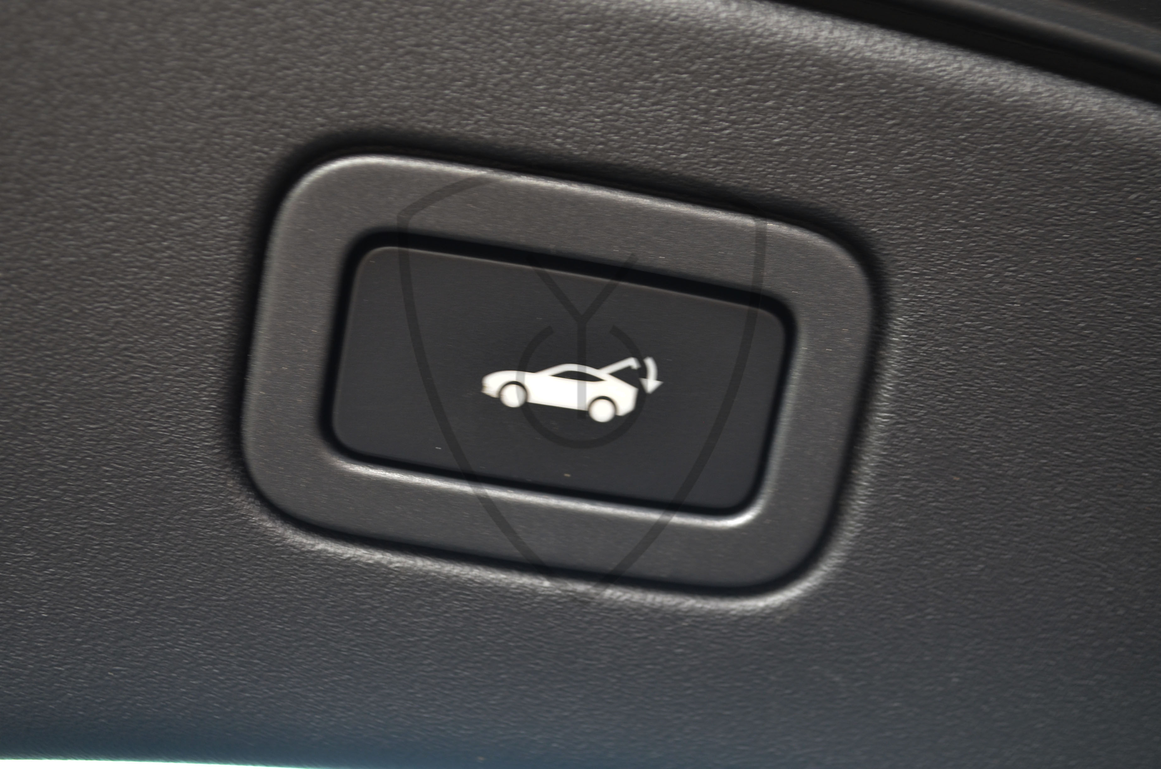 JAGUAR F-TYPE — image 13